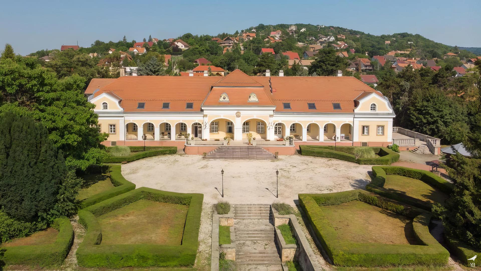 Teleki-Wattai_Castle_19